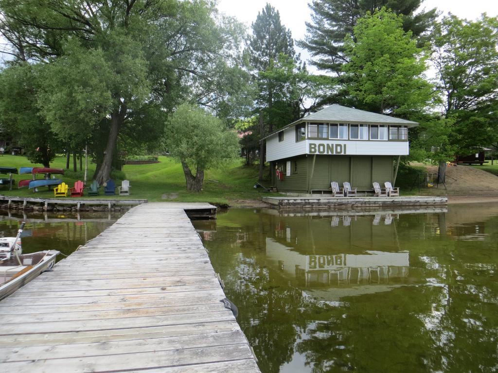 Bondi Village Cottage Resort Lake of Bays מראה חיצוני תמונה