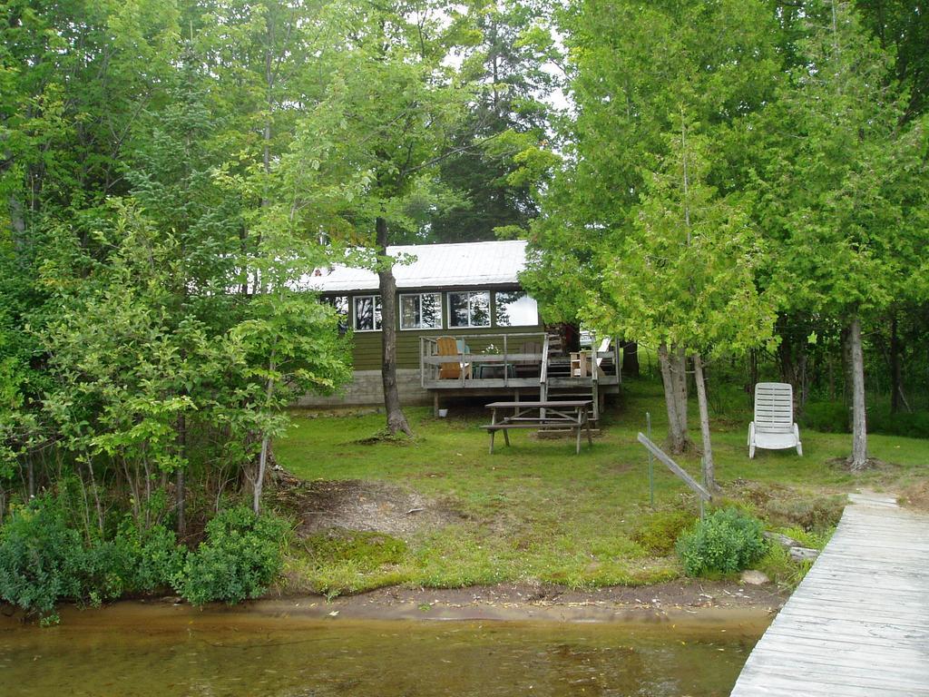 Bondi Village Cottage Resort Lake of Bays מראה חיצוני תמונה